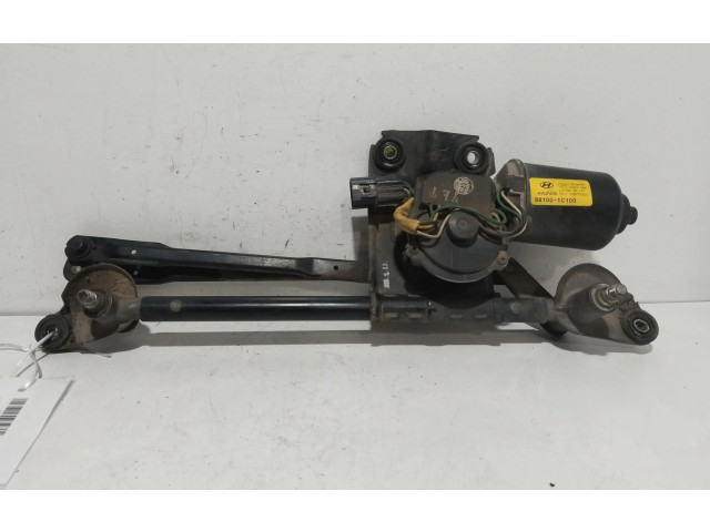 Моторчик дворников 981001C100    Hyundai Getz