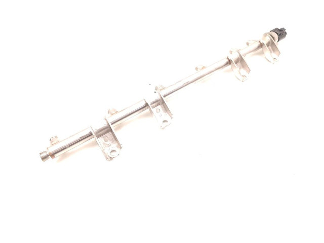 Топливная рампа 7535897, 7537319 BMW 3 E90 E91 для двигателя N53B30A