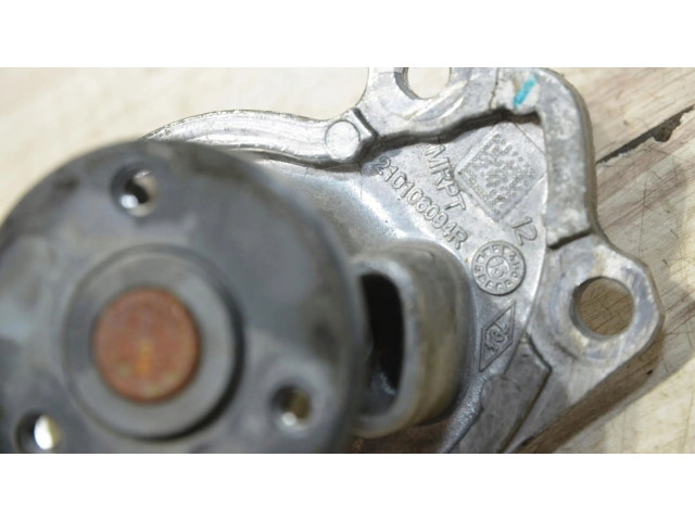 Масляный насос 210106094R Renault Captur