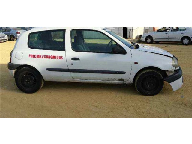 Блок управления 0281001878, 8200059887   Renault Clio II