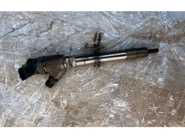 Форсунка 35062015F Maserati Levante