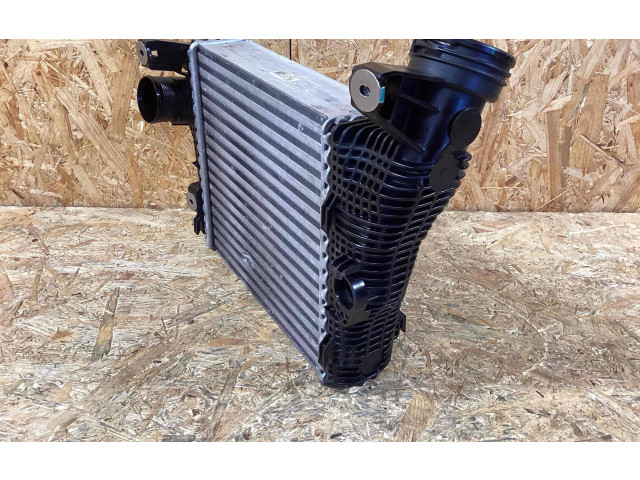 Интеркулер 95b145804b Porsche Macan (95B)