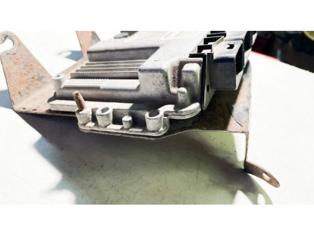 Řídící jednotka 9663944680, 0281012620   Citroen Berlingo 2000