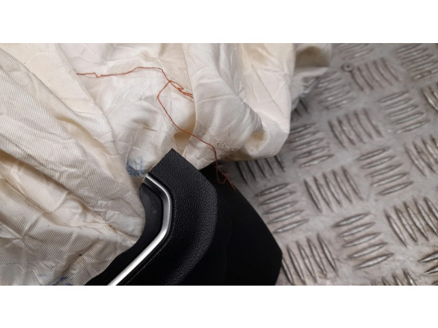 Подушка безопасности водителя 83A880201H Audi Q3 F3