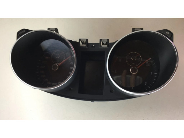 Панель приборов 5K0920870C Volkswagen Golf VI