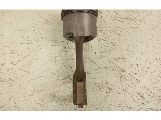 Поршень с шатуном LFL000450, ERR7174 Land Rover Discovery