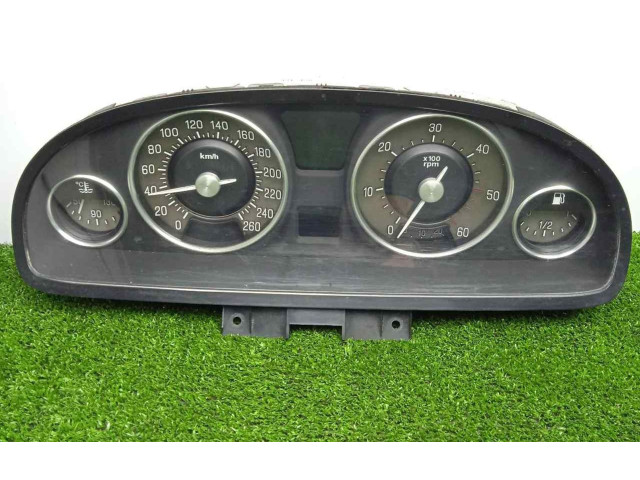 Přístrojová deska  Lancia Thesis 2004 1.CONECTOR  