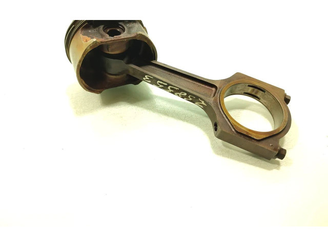 Píst Jaguar S-Type AJ-V8