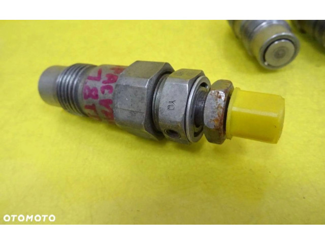 Vstřikovač    Suzuki Wagon R+     