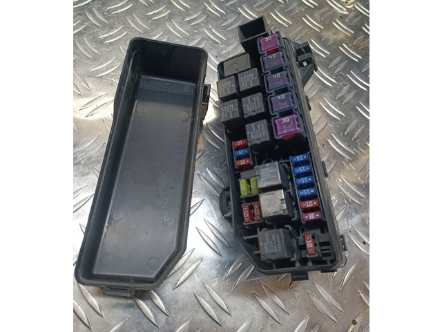 Блок предохранителей    Citroen C-Zero    