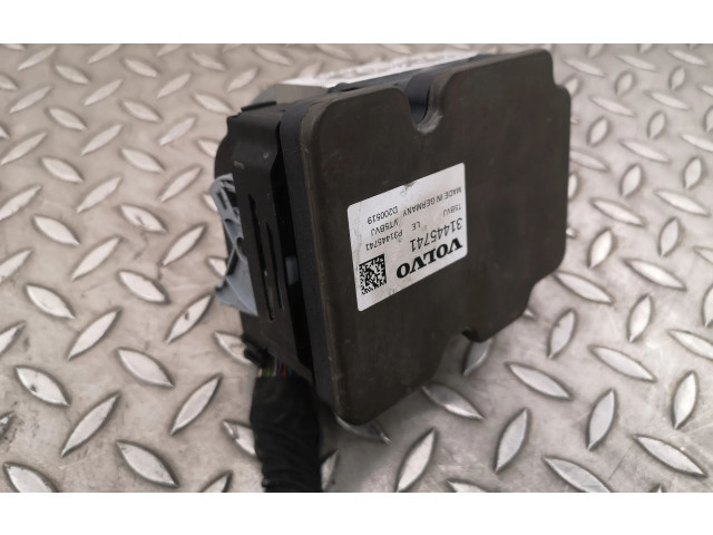 Блок АБС 31445741 Volvo XC40 - года