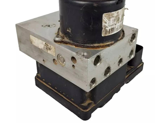 Блок АБС 8619968, P08619975   Volvo  V70  2000 - 2004 года