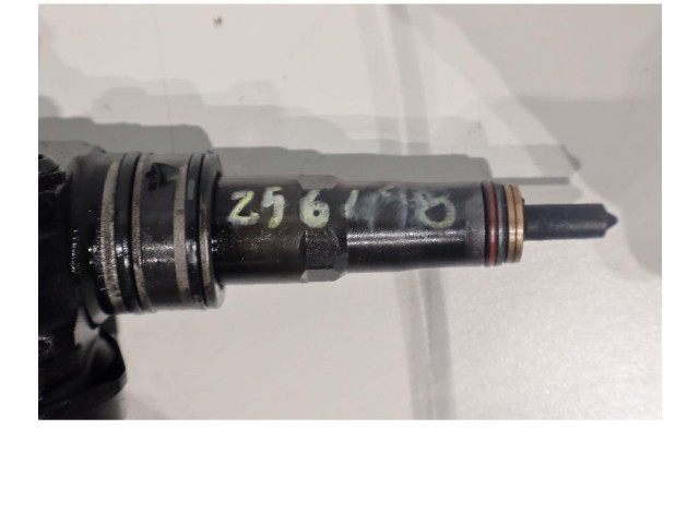 Форсунка     Volkswagen PASSAT B6  BMP 