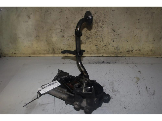 Масляный насос 841C000 Alfa Romeo 166