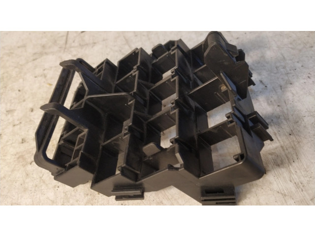 Другая деталь салона