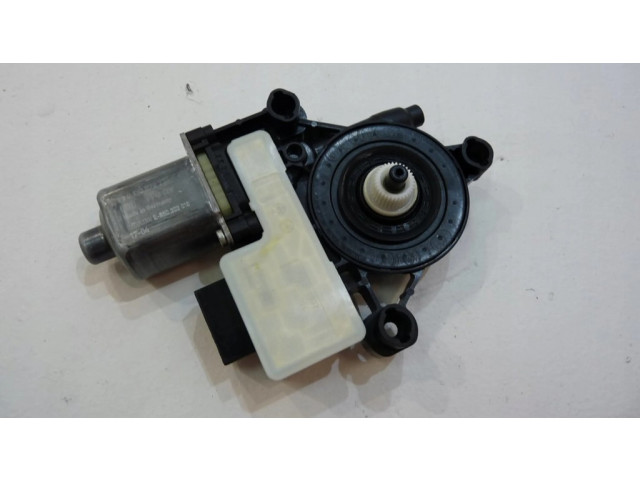 Задний двигатель механизма для подъема окон