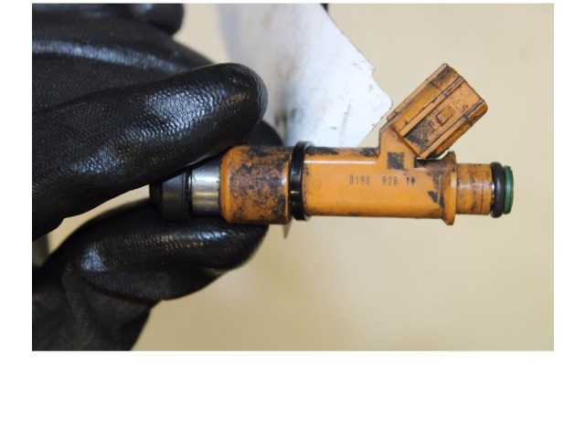 Vstřikovač    Daihatsu Terios  pro benzínový motor 1.3  