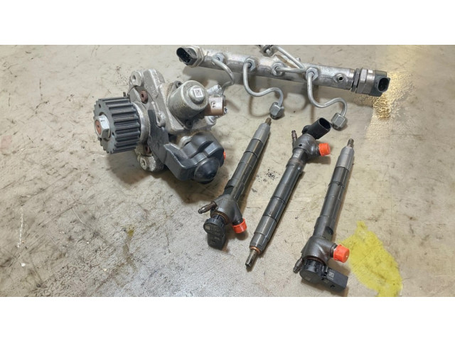 Vstřikovač 04B130277J, 0565530116H   Skoda Fabia Mk3 (NJ)  pro naftový motor 1.4  