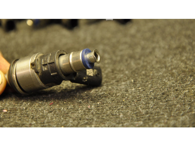 Vstřikovač 06C906036C Audi Q7 4M CREC