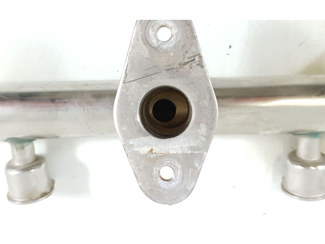 Vstřikovací lišta 4G4E-9S441-DA Aston Martin Rapide AM11