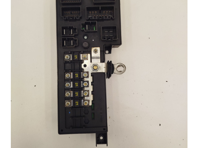 Блок предохранителей 518717004, 8637841   Volvo V70    