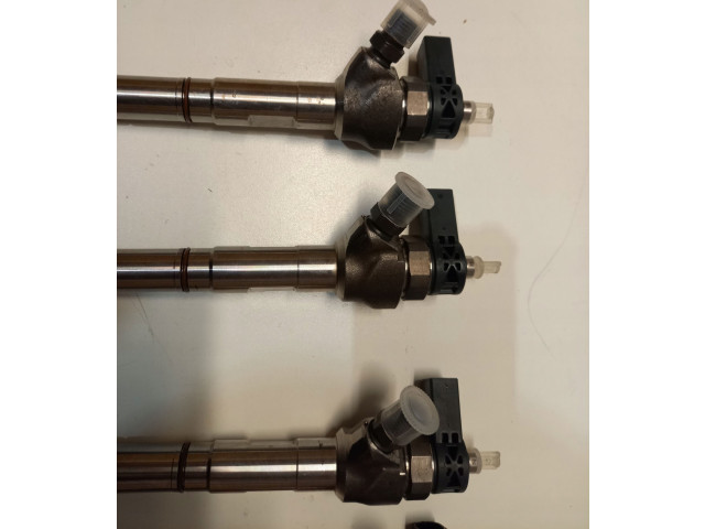 Vstřikovač 04L130277AE   Volkswagen Tiguan     