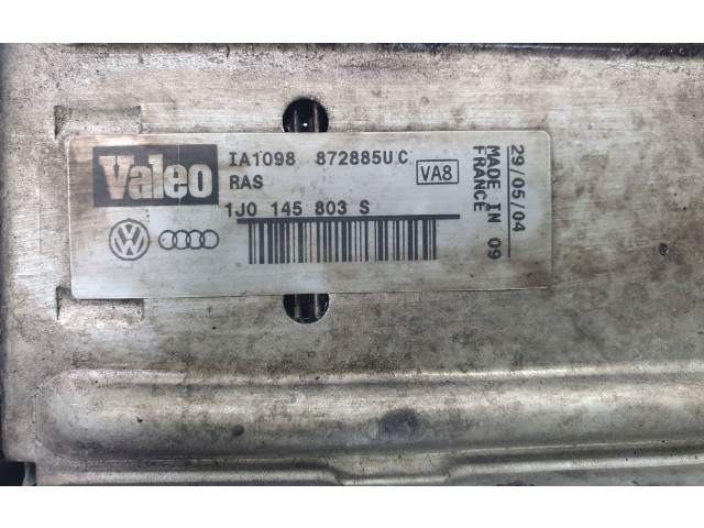 Интеркулер 1J0145803S Skoda Octavia Mk1 (1U) 1.9