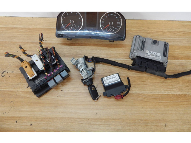 Řídící jednotka 03C906027, 03C906027F   Volkswagen Tiguan 2012