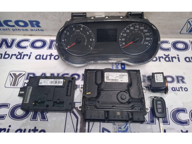 Řídící jednotka 237107894S, 0281039177   Renault Express 2022