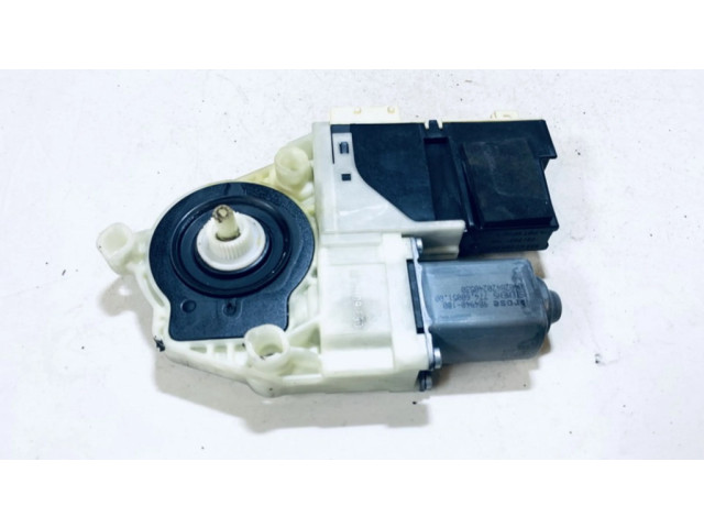 Передний двигатель механизма для подъема окон