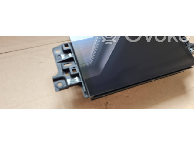 Дисплей    4M8919605M, 001180823001   Audi RS Q8