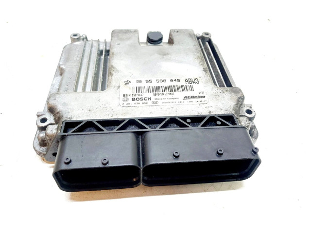 Řídící jednotka 0281018769, 55579447 Opel Zafira C 2012