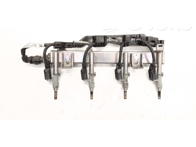 Vstřikovač 2325025020, 8212533220C Toyota RAV 4 (XA50)