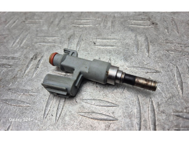 Vstřikovač 2325025020 Toyota RAV 4 (XA50)