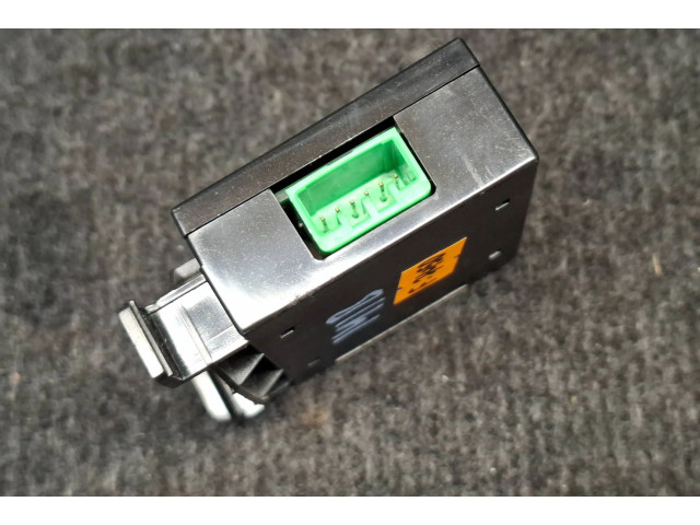 Блок управления 31450931   Volvo V70