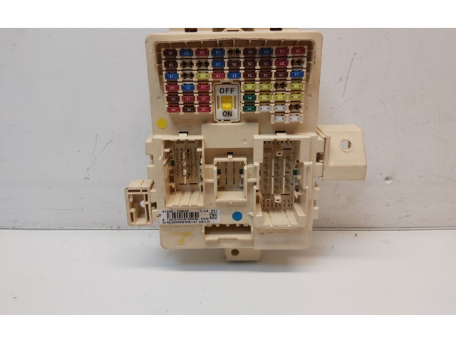 Блок предохранителей 91950D3610   Hyundai Tucson LM    