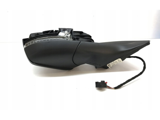 Зеркало электрическое Skoda Scala - года