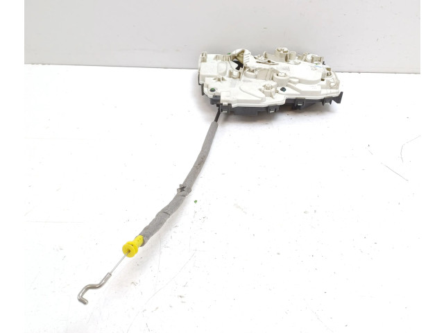 Zámek zadních dveří A4477407400 Mercedes-Benz Vito Viano W447 2018