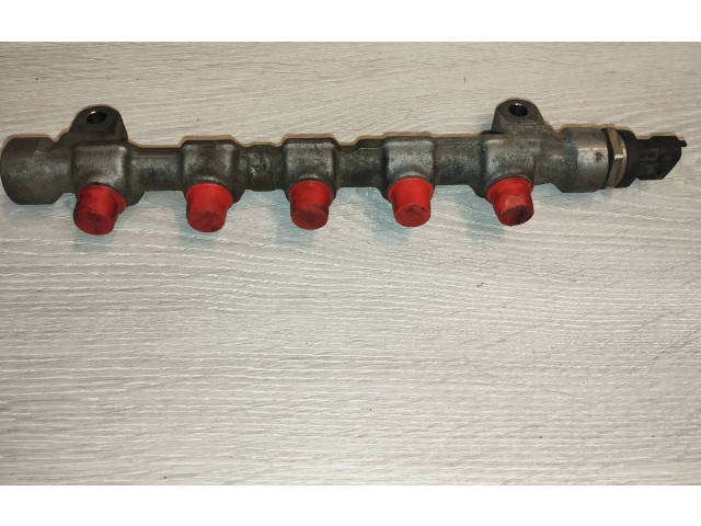 Топливная рампа 314002A420, T237721 KIA Ceed