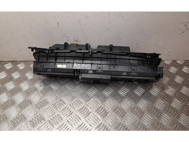 Přístrojová deska Toyota Prius (XW30) 2013 769363290, 769166660