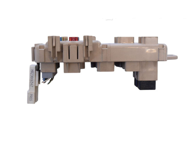 Блок предохранителей 82201SA000   Subaru Forester SG    