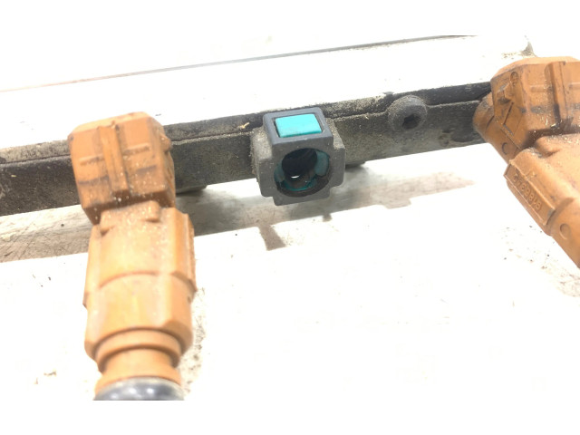 Топливная рампа 9186942, 2221146   Volvo S60   для двигателя B 5204 T5