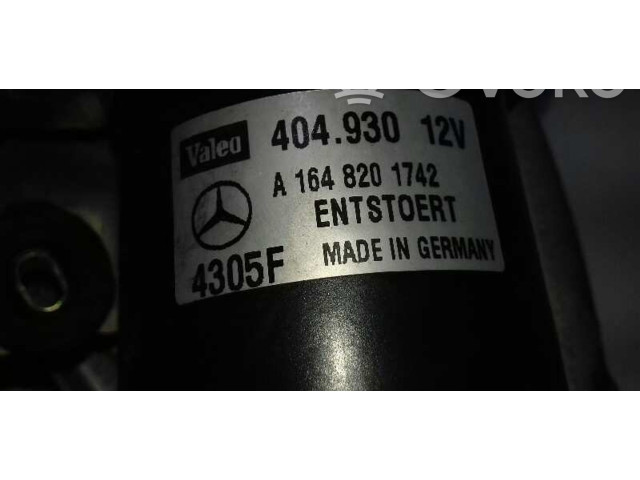 Моторчик дворников A1648201742    Mercedes-Benz ML W163