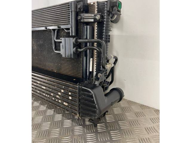 Поршень Комплект радиатора 52014780AB, 52014775AB Jeep Cherokee