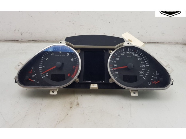 Přístrojová deska Audi A6 S6 C6 4F 2004 4F0920901F, 4F0910900A