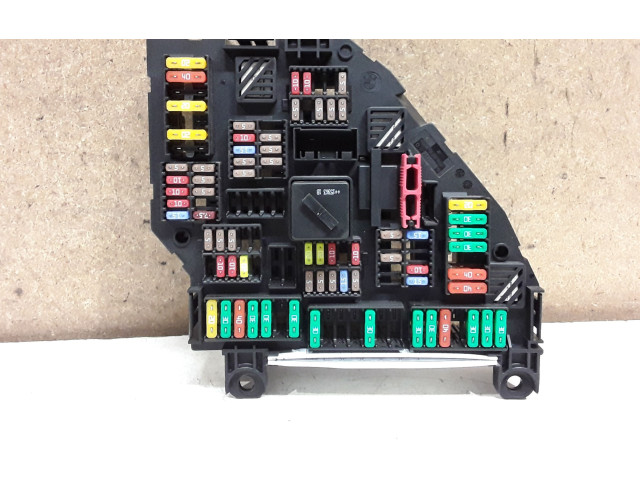   Pojistková skříňka 9264924   BMW 1 F20 F21 2016