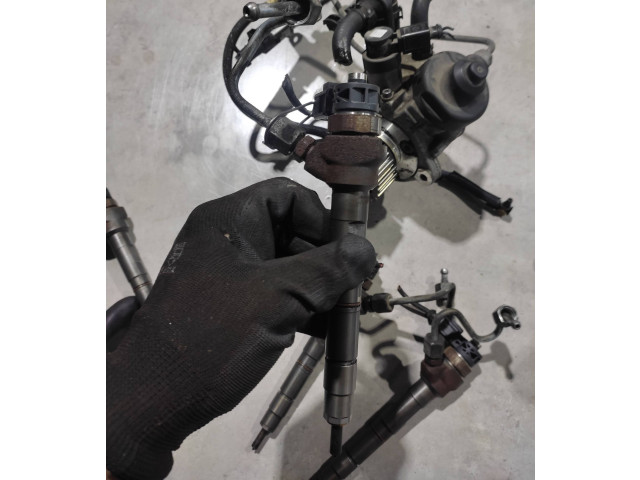 Vstřikovač 03L130277J, 03L130089P Volkswagen Tiguan CFF