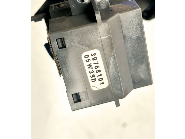 Ручка стеклоочистителей 30768101, 05W39D   Volvo V70