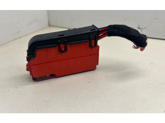 Pojistková skříňka 4H0941824B Audi Q7 4M 2017