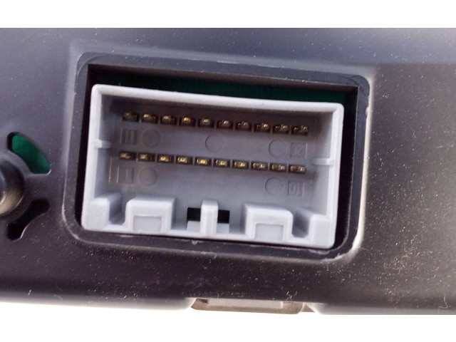 Панель приборов 8021009050, E3-A3-19-4   SsangYong Kyron       